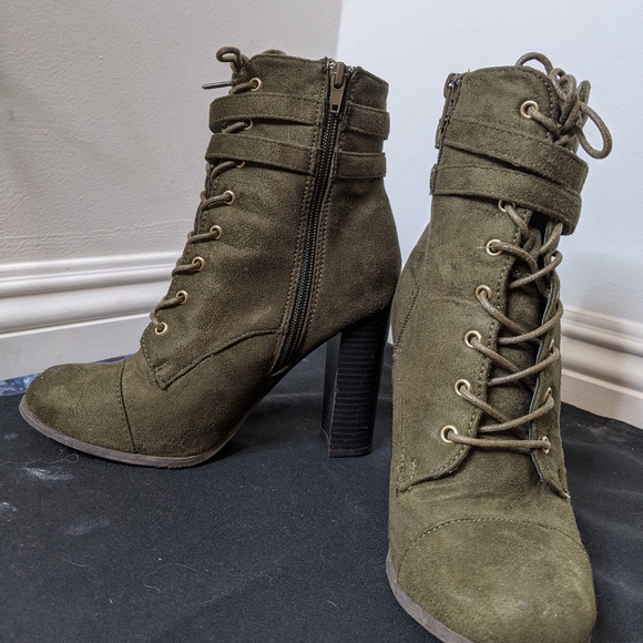 green boot heels
